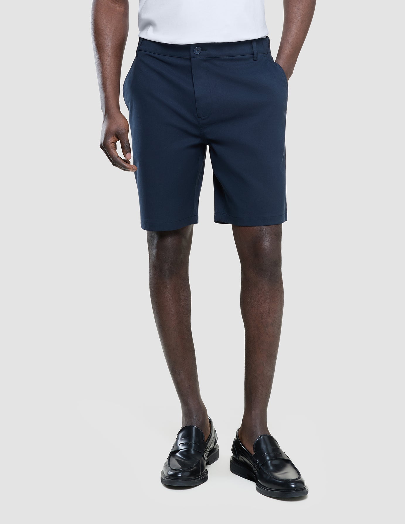 Refine Cotton Shorts Navy | SHAPING NEW TOMORROW