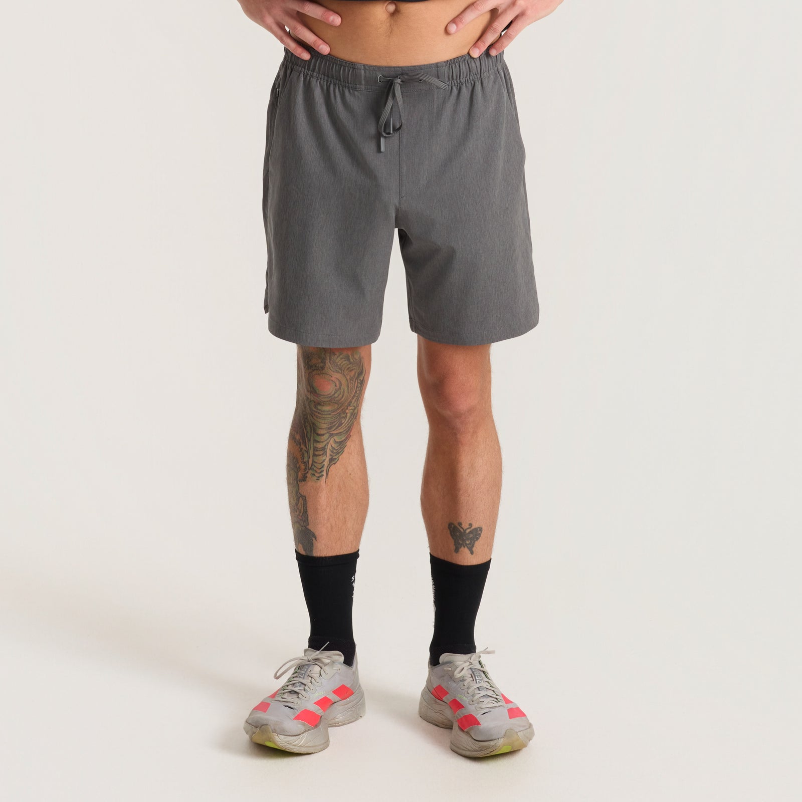 Serrano 7-Inch Active Stretch Shorts — Charcoal Heather — The details that make the difference